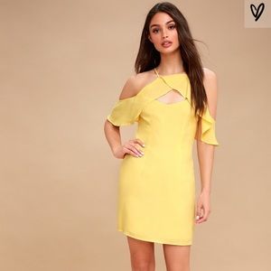 BB Dakota Kaless Off-the-Shoulder Dress